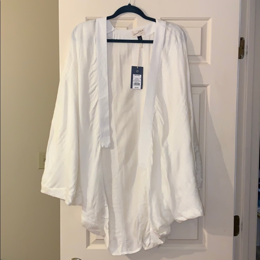 Universal Thread Kimono- one size